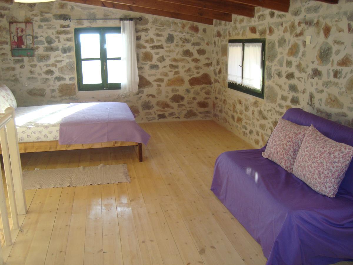 Orgon Farm Traditional Houses Apostoli Exterior photo